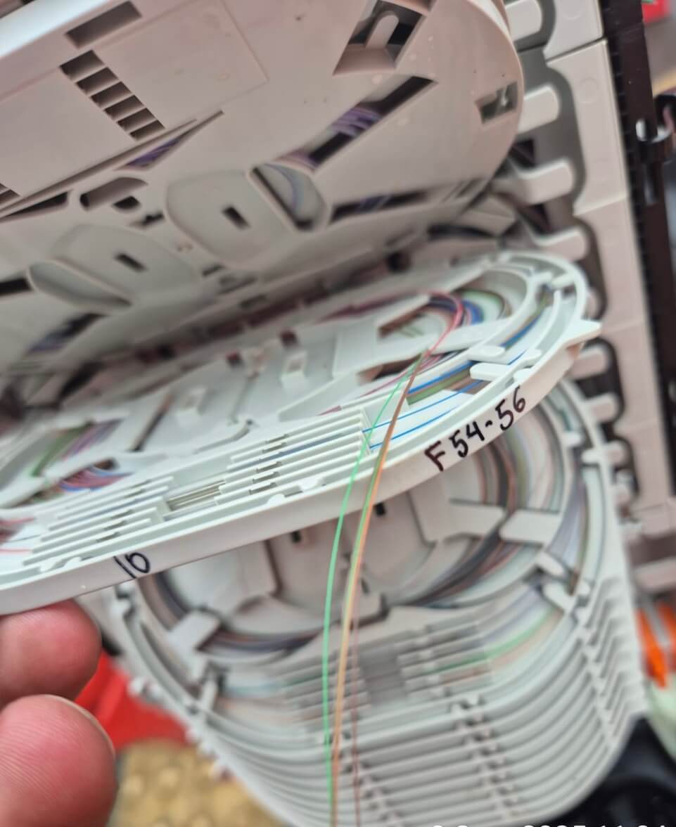 Lit Fibre 2
